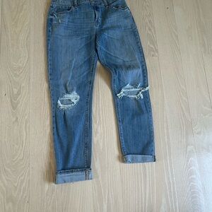 Boyfriend Mid-Rise Jeans